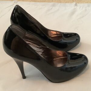 Women's Black Patent High Heel Pumps - Sleek Dress Heels